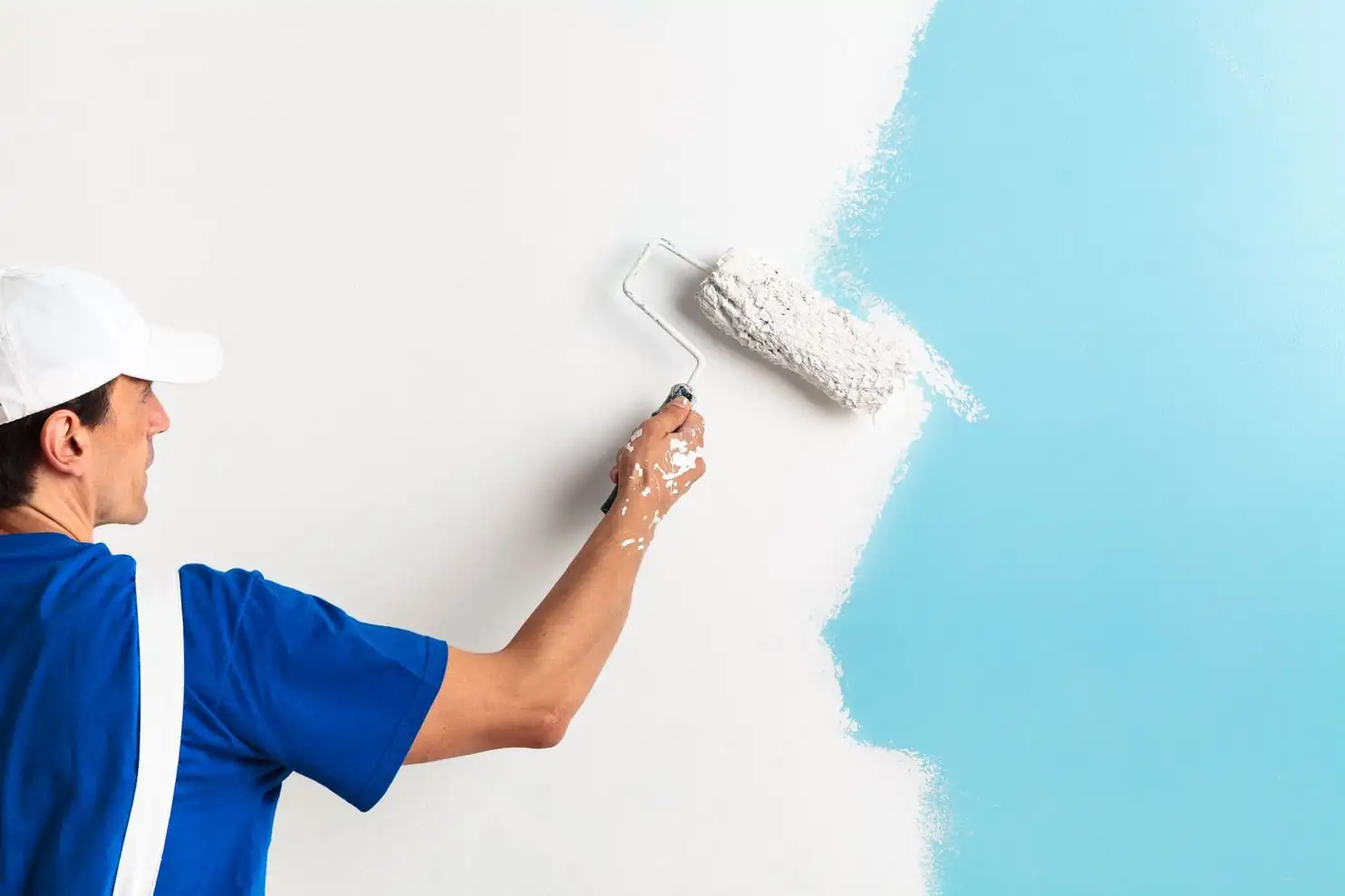 Painting the wall: Learn how to paint like a Pro (Step-by-step guide)